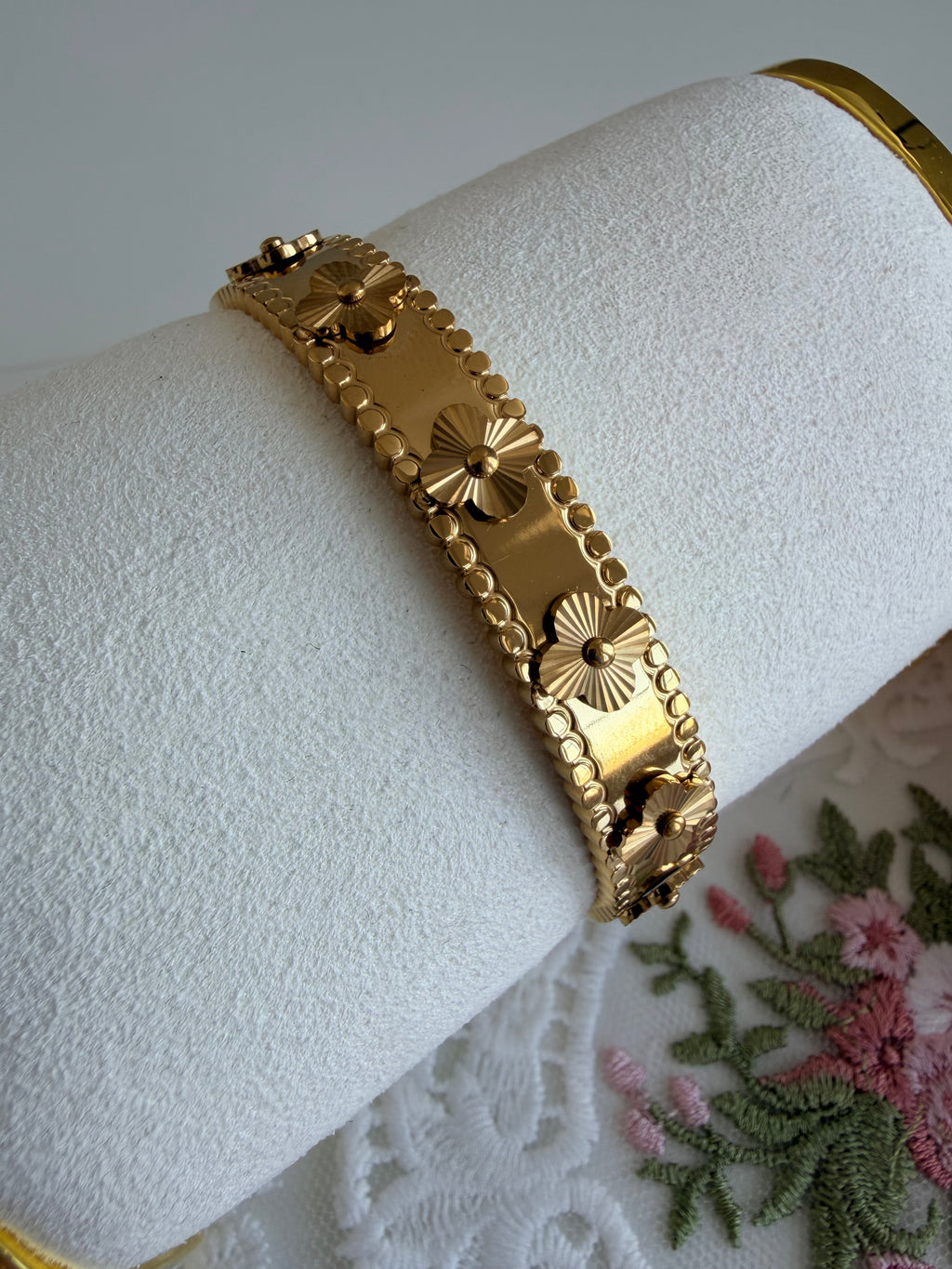 Leaf Stainless Steel Bracelet Waterproof