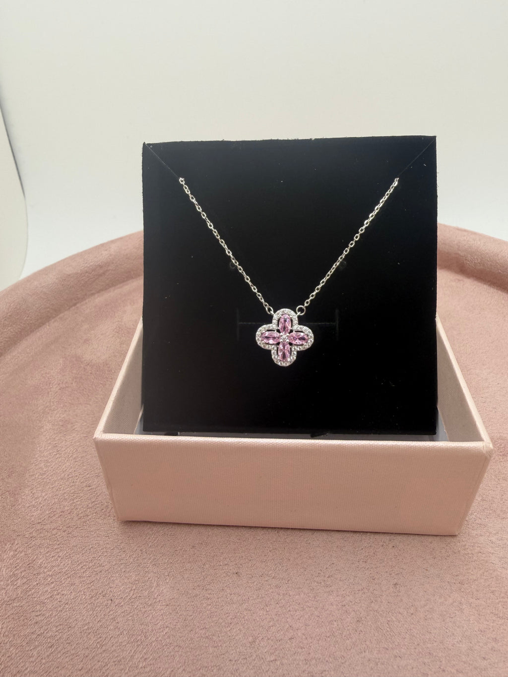 Pink Aura Clover 925 Silver Necklace