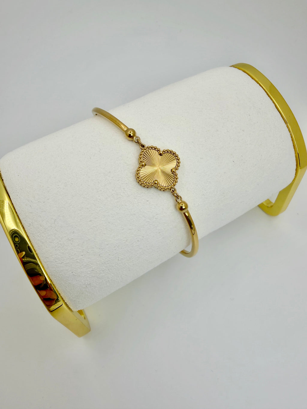 Leaf Gold Sporty Stainless Steel 18k Bracelet