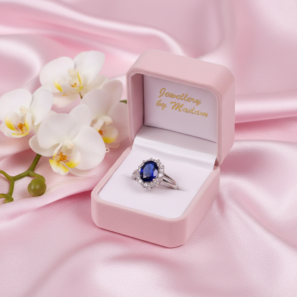 Sentetic Sapphire Ring