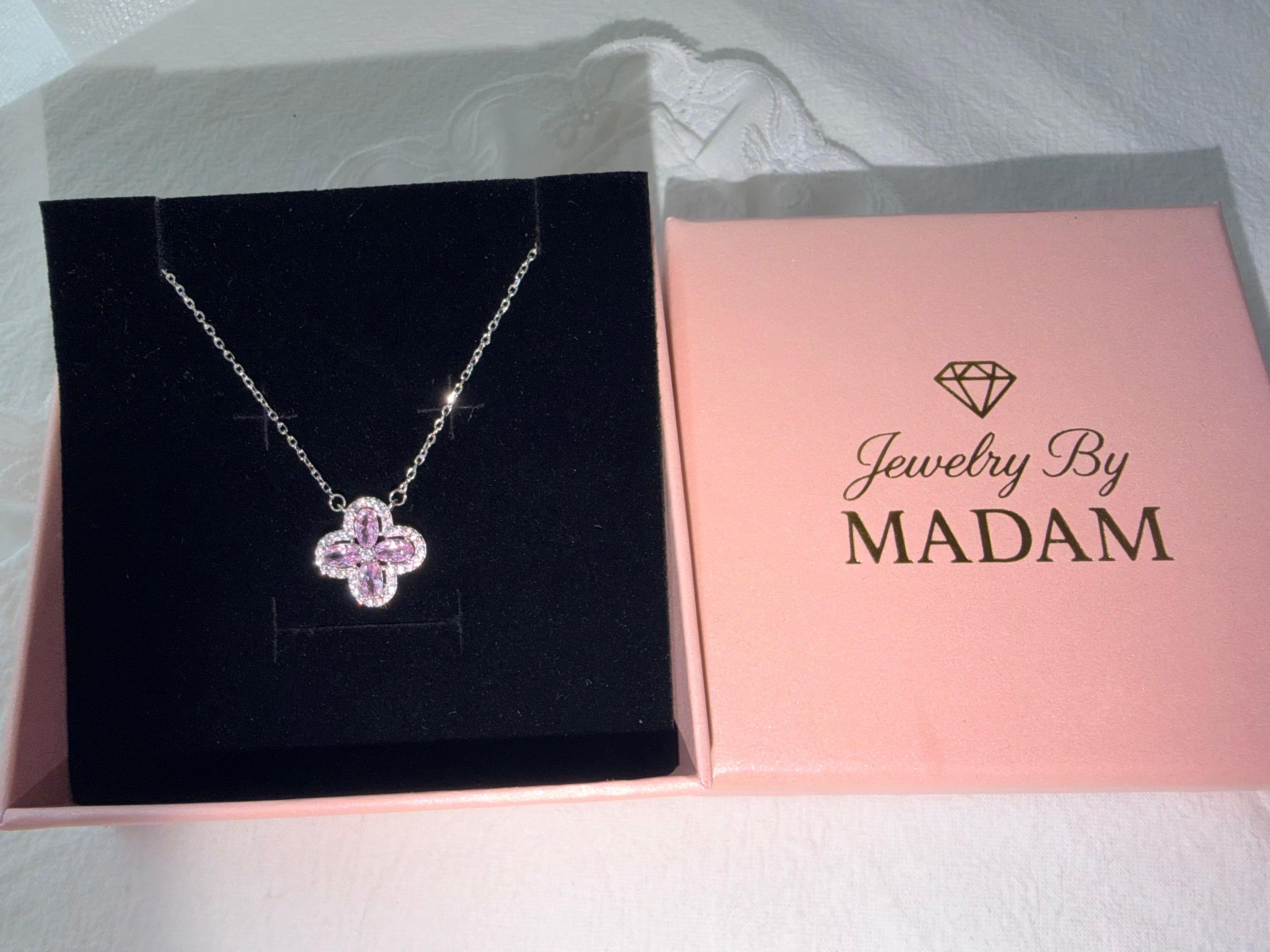 Pink Aura Clover 925 Silver Necklace