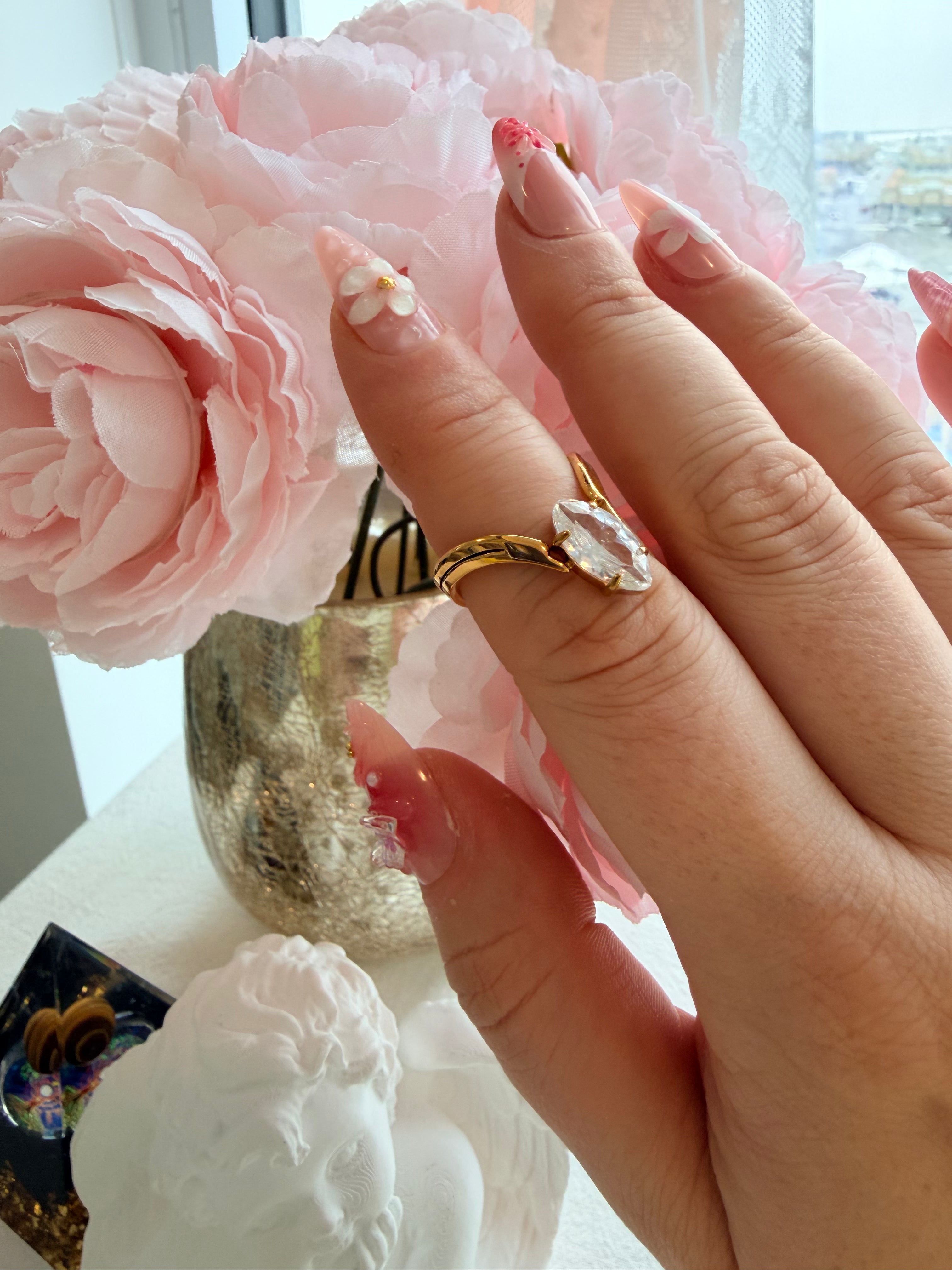 Vivien Stainless Steel Ring 18k Gold Plated