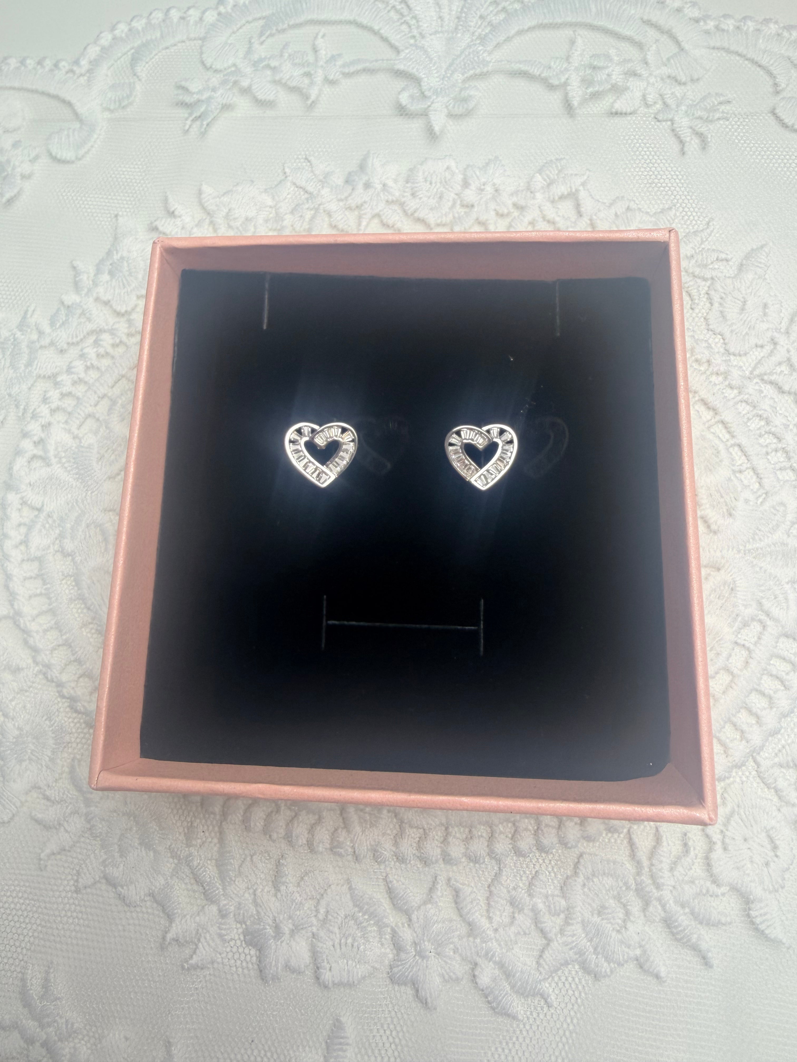 Diamond Heart 925 Sterling Silver Earring