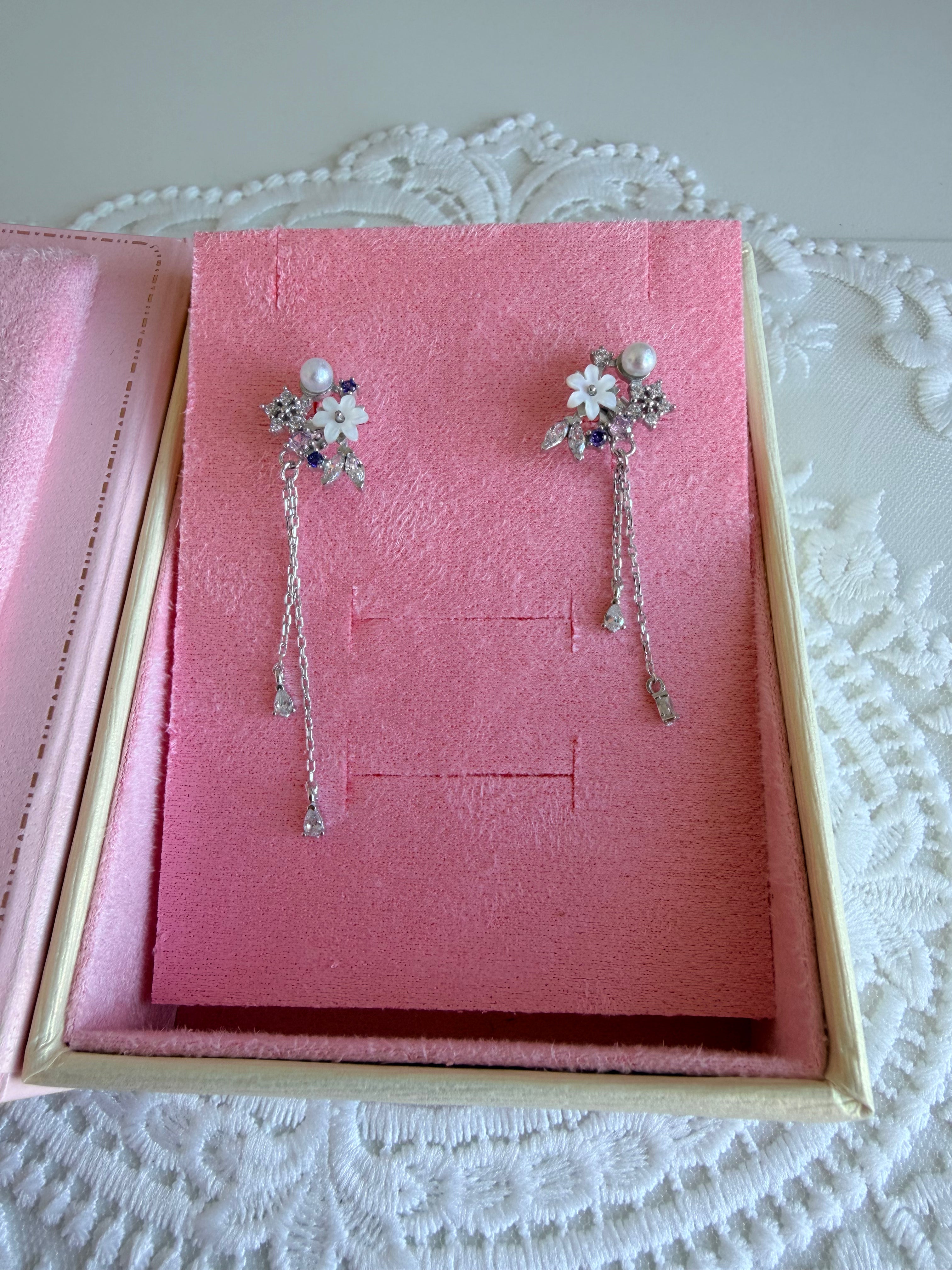 Magnolia Spark Harmony 925 Sterling Silver