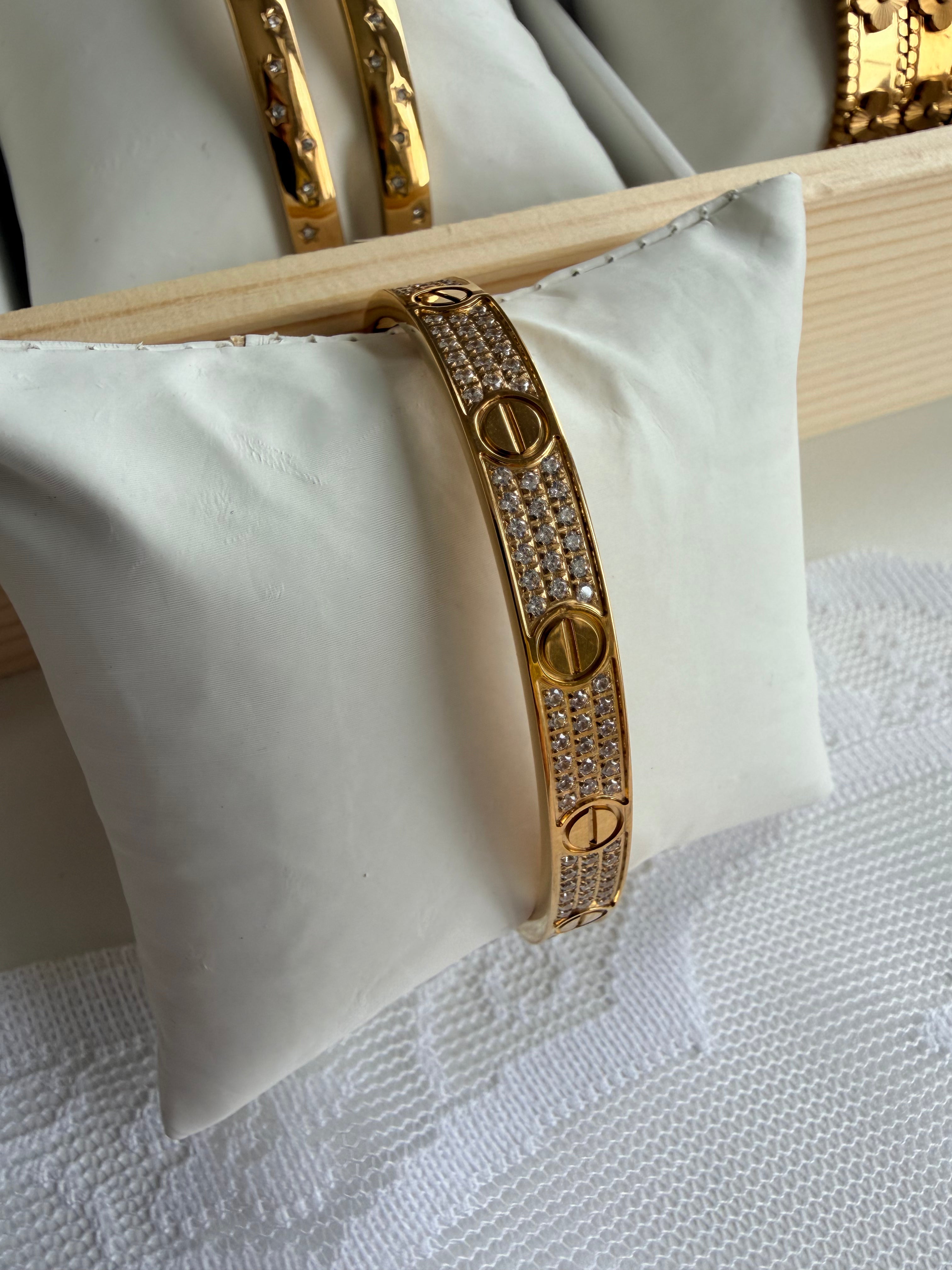 Madam Royal Shine Bracelet Non-Tarnish