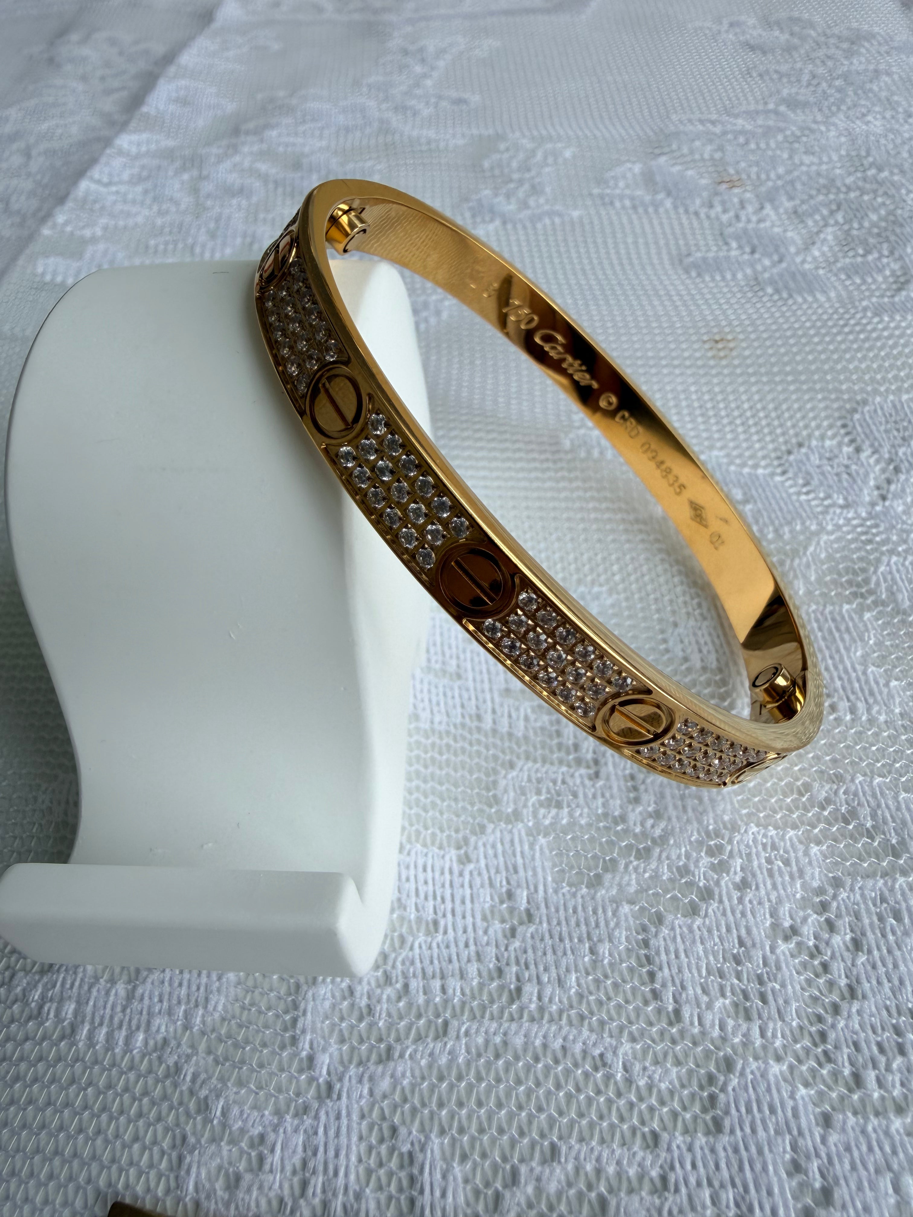 Madam Royal Shine Bracelet Non-Tarnish