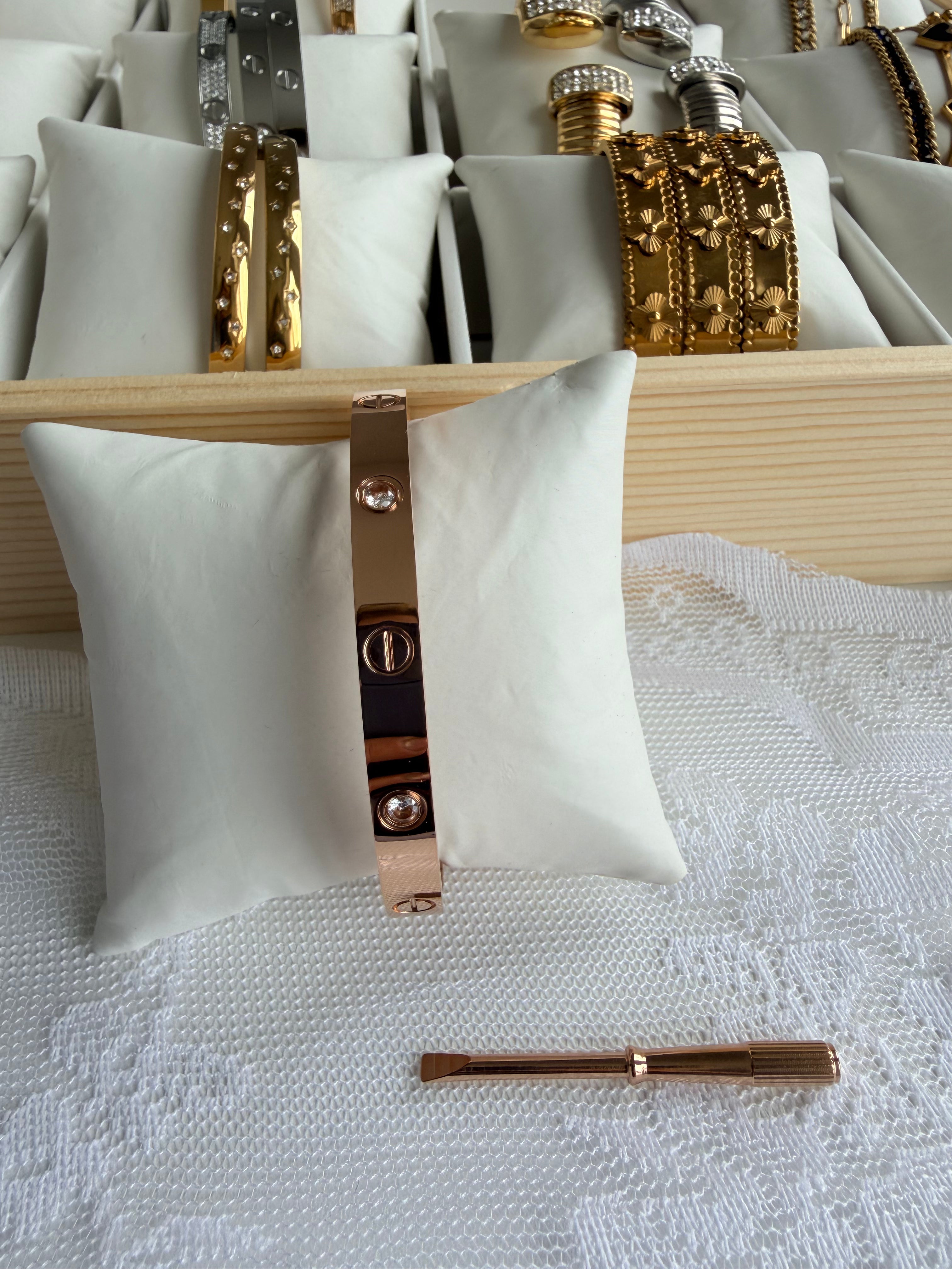 Madam Luxe Spark Rose  Bracelet Stainless Steel Waterproof