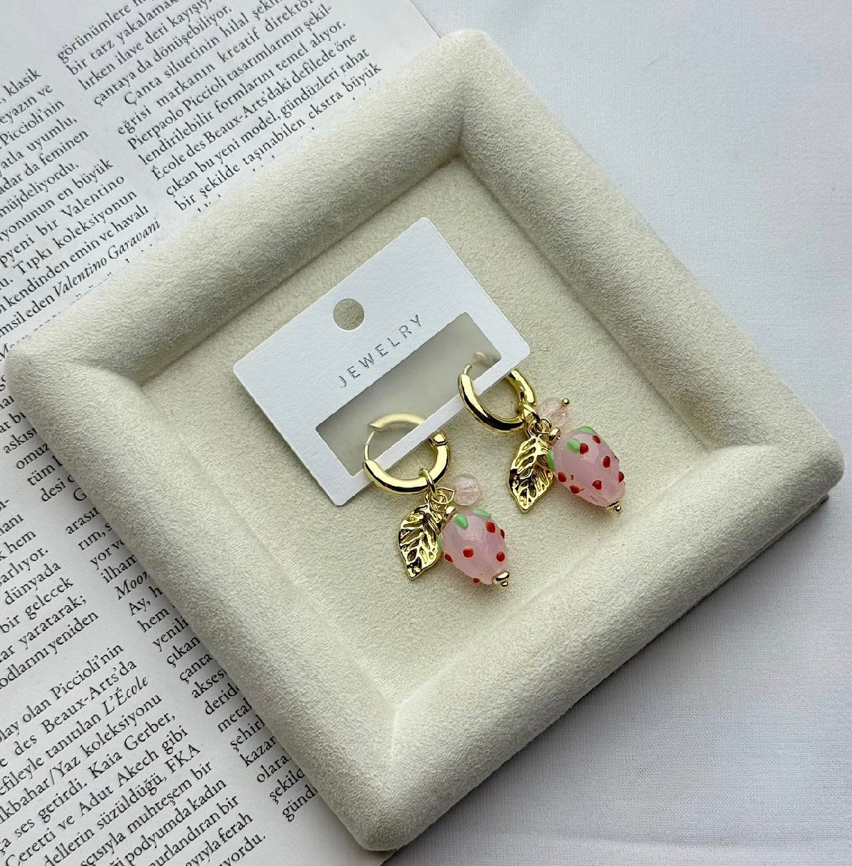 Strawbery Earring
