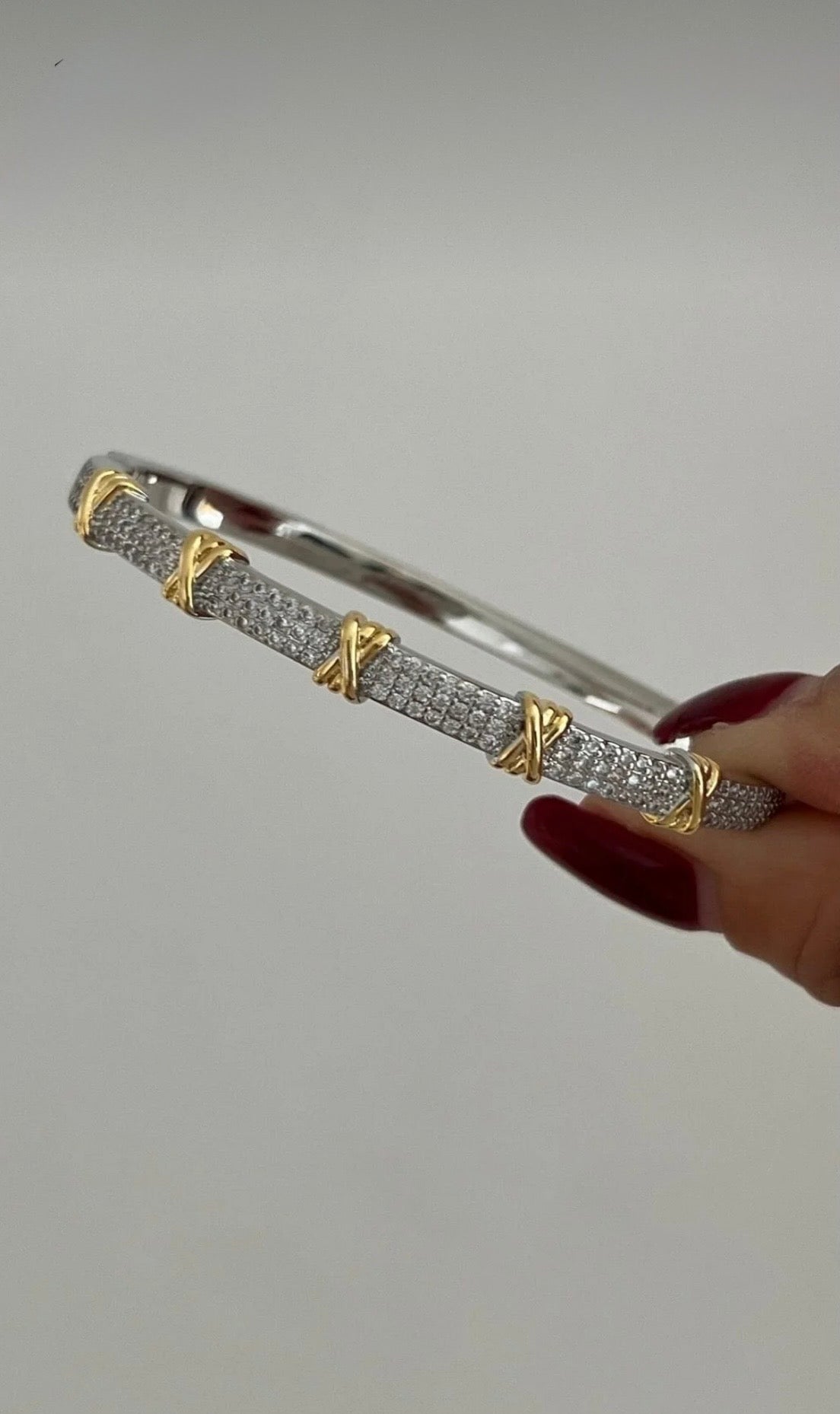 Tiff Model Bracelet